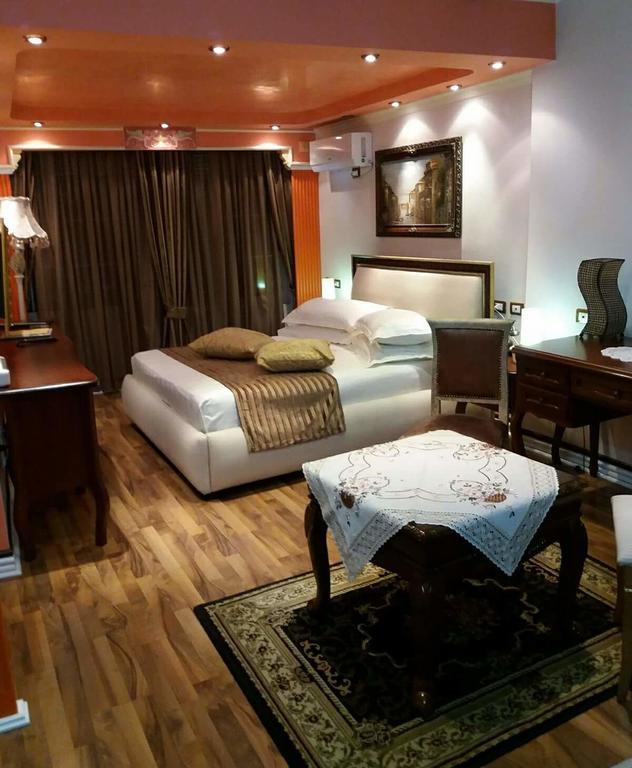 Hotel Boutique Vila Fernando Tiranë Ngoại thất bức ảnh