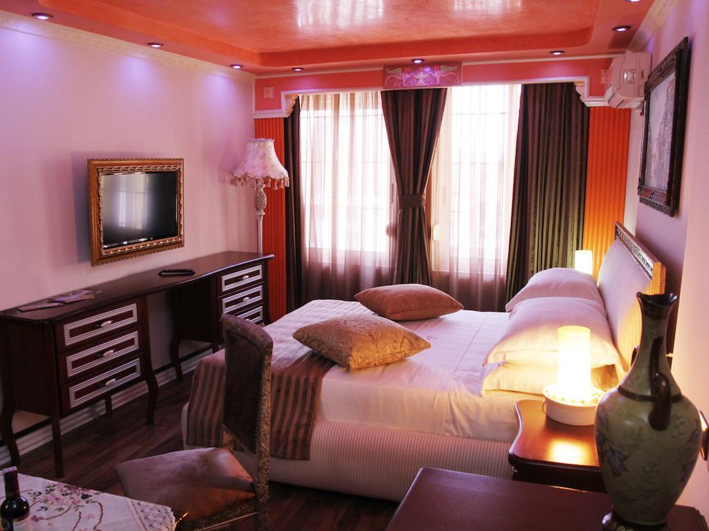 Hotel Boutique Vila Fernando Tiranë Phòng bức ảnh